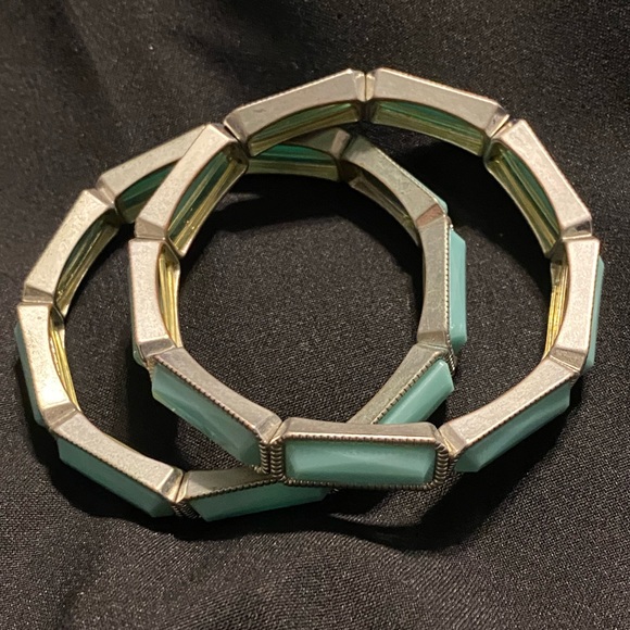 Turquoise elastic bracelets - Picture 3 of 3